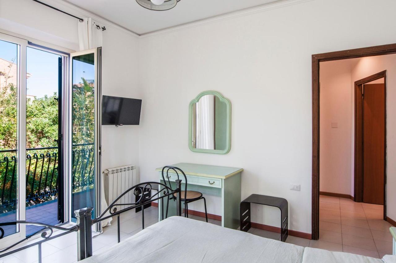 Ortensia Apartments By Wonderful Italy Aci Castello Exterior photo